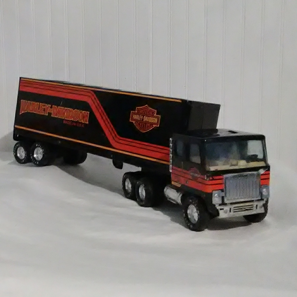 FINAL DROP! Vintage Nylint Harley Davidson Metal Tractor/trail